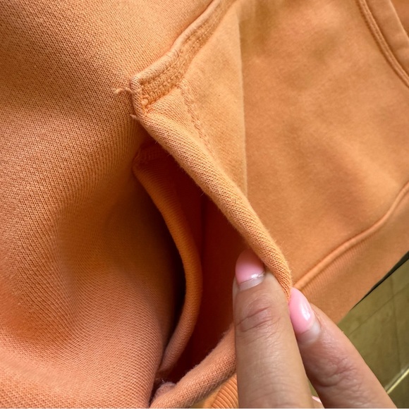Carhartt Women's Orange Hoodie - Picture 7 of 7